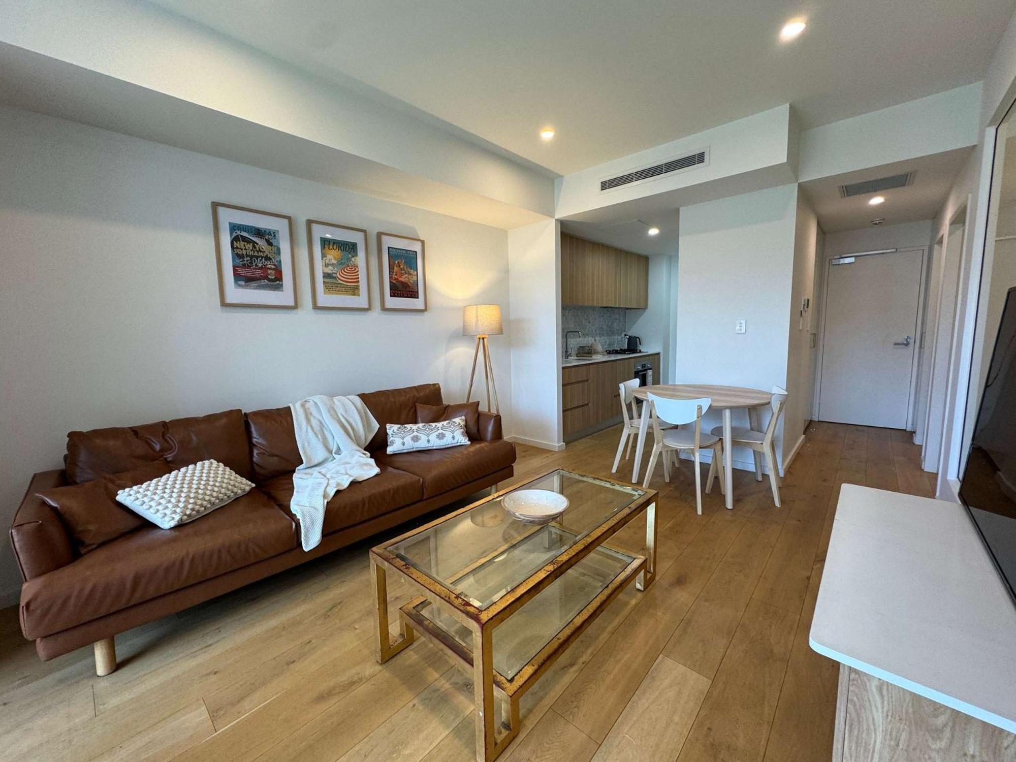 Chic Apartment Gladesville Sydney Exterior foto